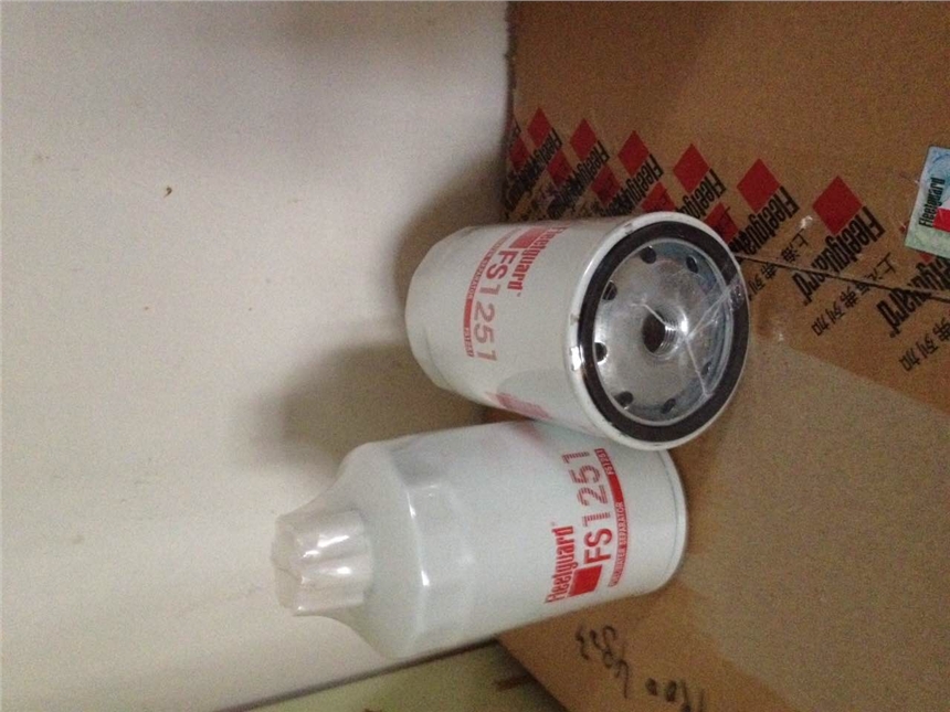 強(qiáng)鹿濾芯AT49022